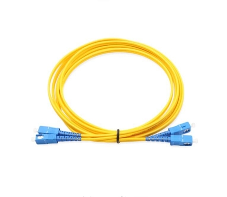 Гибкий провод гибкого 0.9mm металла FTTH Armored оптически с соединителем SC/LC/FC