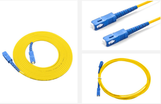 Гибкий провод гибкого 0.9mm металла FTTH Armored оптически с соединителем SC/LC/FC